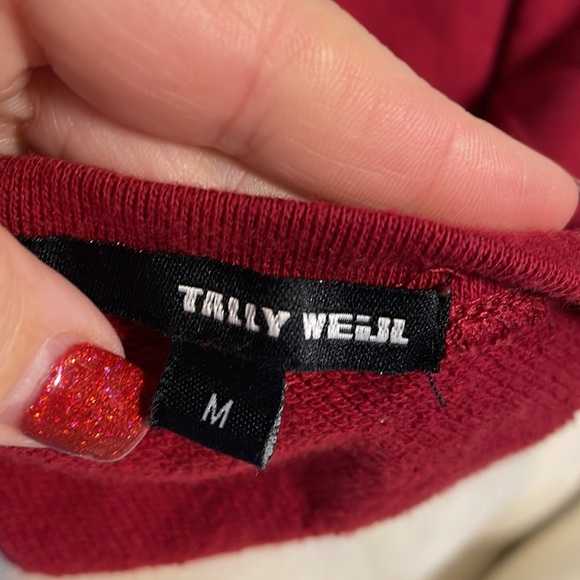 ‘Never Stop Dreaming’ crop cold shoulder light sweatshirt raw edges burgundy Med - Picture 7 of 11